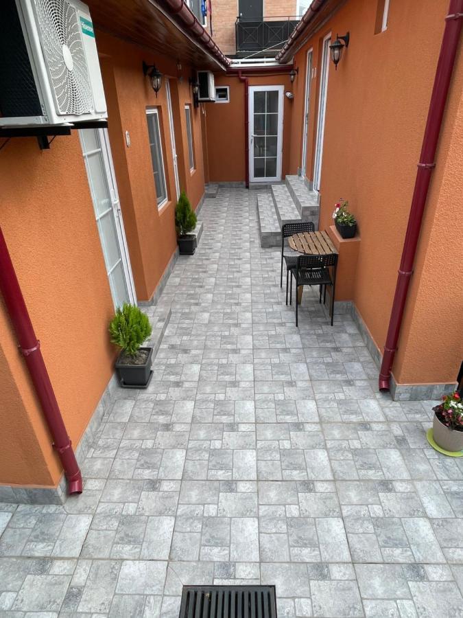 Homey Tbilisi Exteriör bild