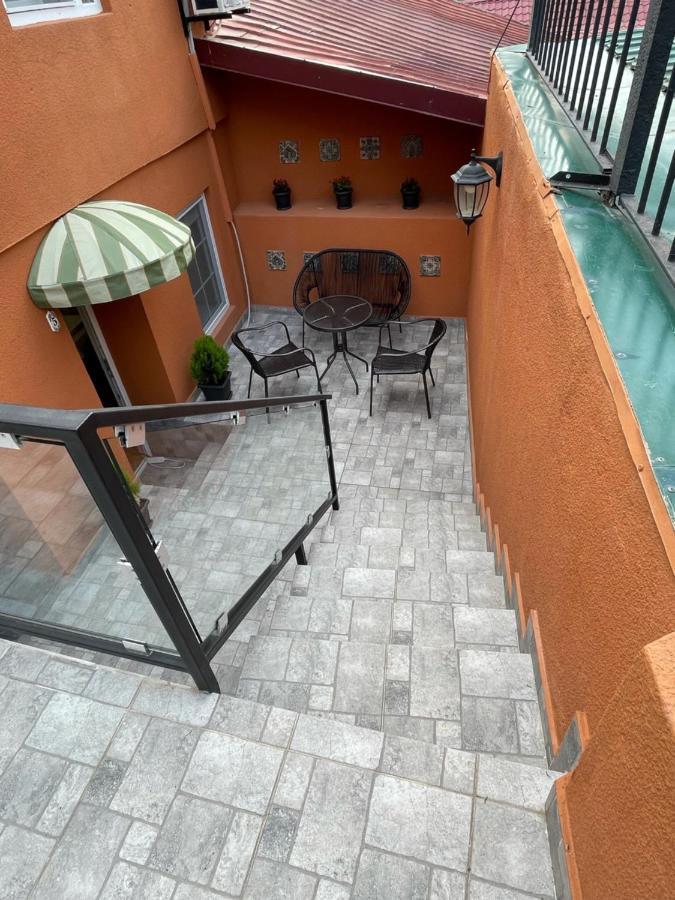 Homey Tbilisi Exteriör bild